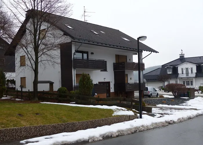 Mit Privatem Balkon By Interhome *