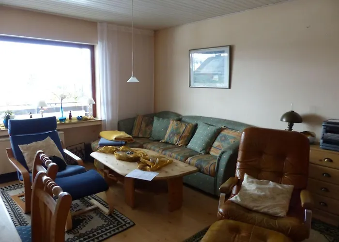 Apartment Mit Privatem Balkon By Interhome